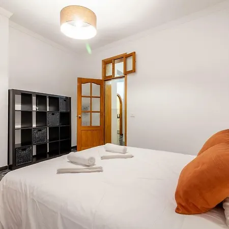 Flatguest Isleta - Urbano +1hab +wifi Лас-Пальмас-де-Гран-Канария